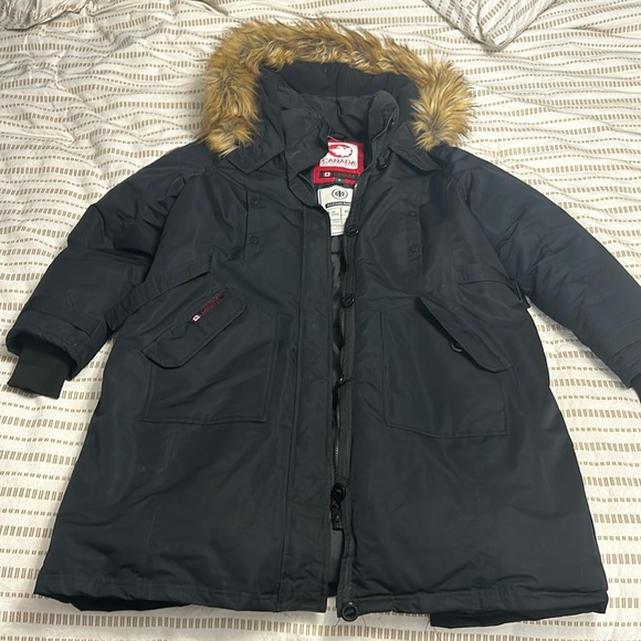 Canada weather gear long coat - Picture 1 of 12